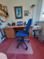 Dams-Vantage-100-Operators-Chair-with-No-Arms.jpg