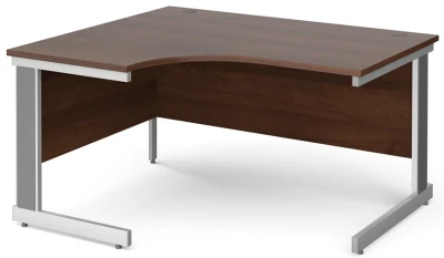 Gentoo Corner Desk with Cable Managed Leg
